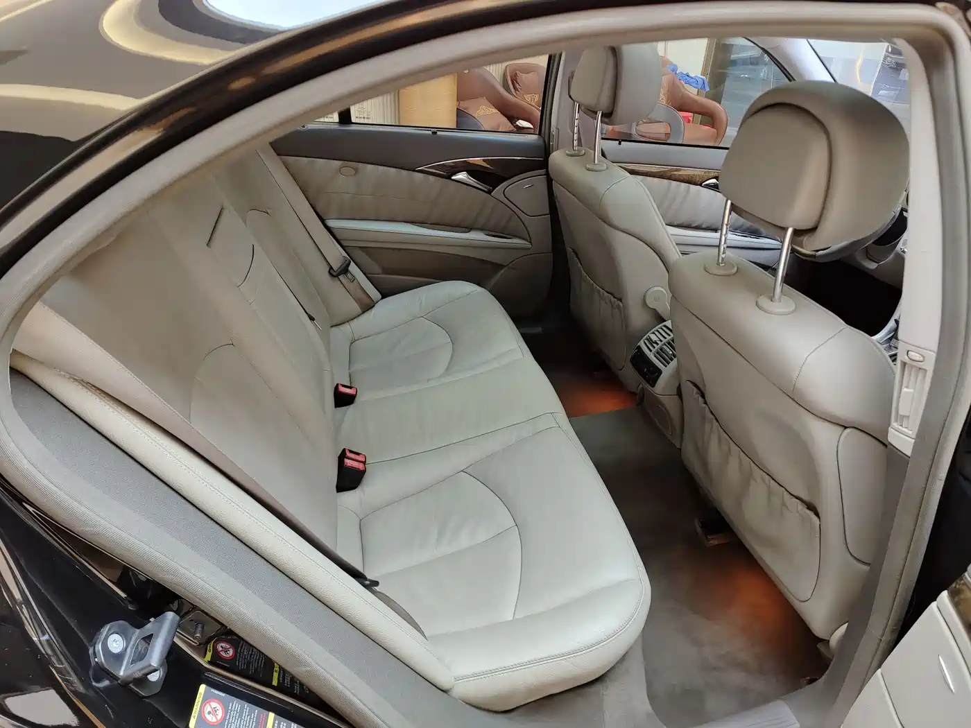 Mercedes-Benz E-Class 2007 E 350 Fashion фото 16