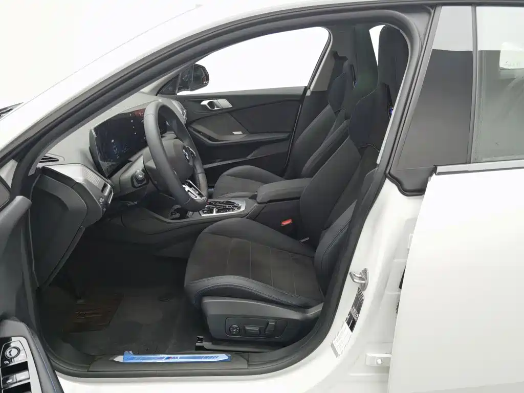 BMW 2 Series, миниатюра 10