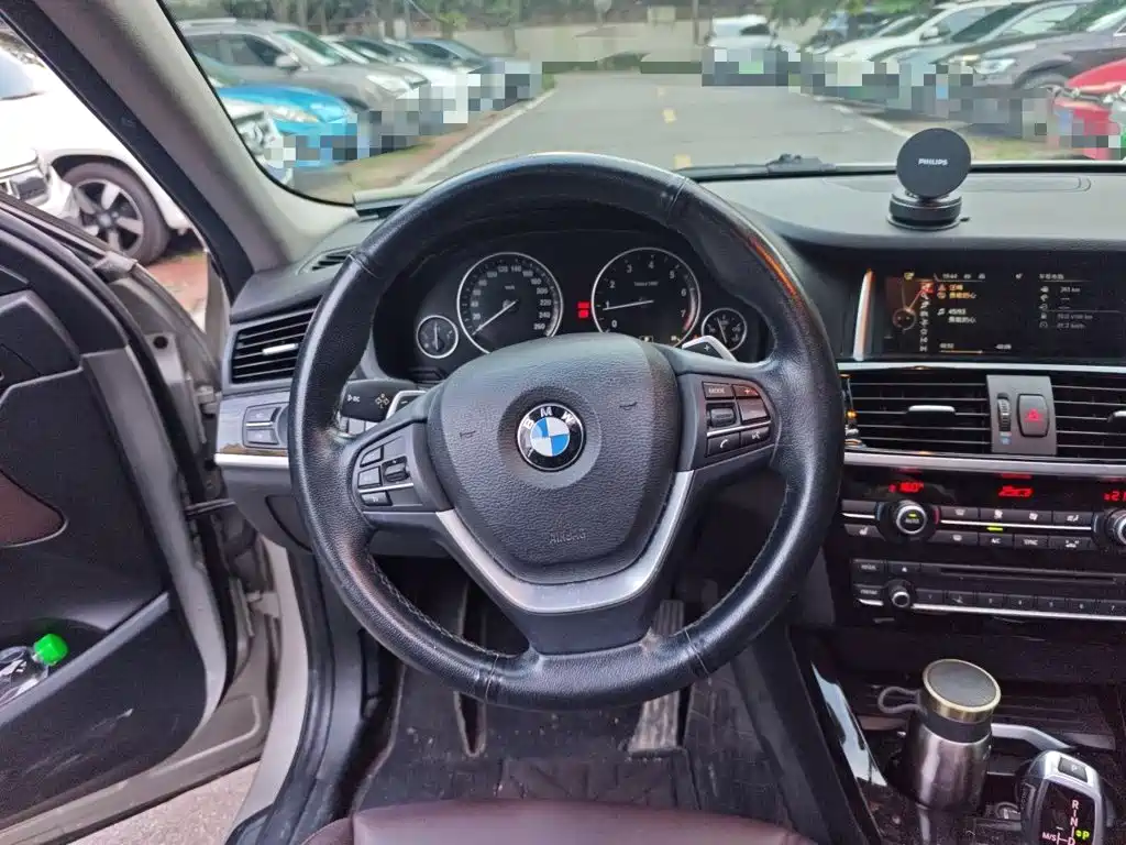 Photo 3 - BMW X4