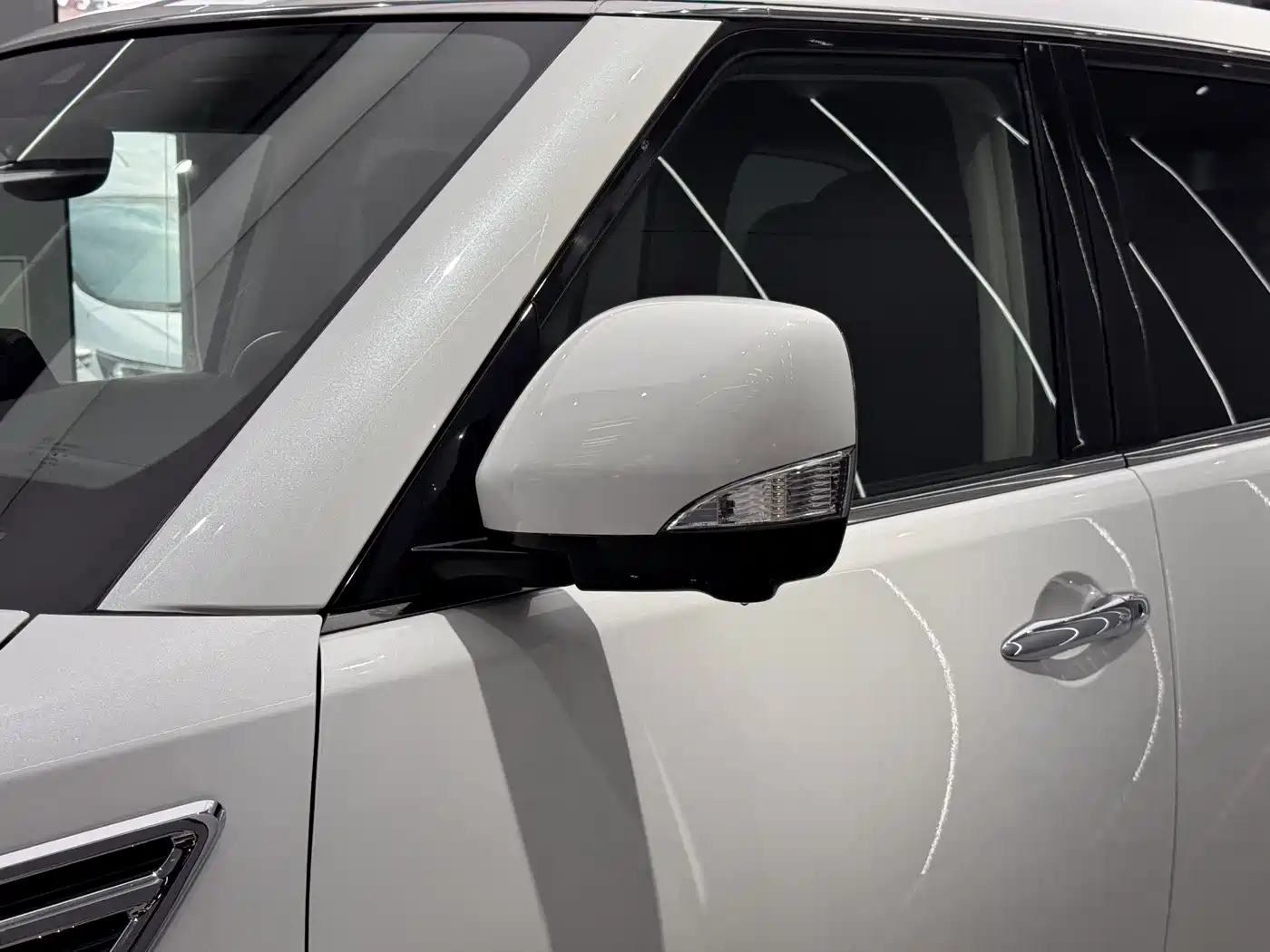 Nissan Patrol 2023 2023 Model ARMADA 5.6L Invincible Fleet Platinum Edition