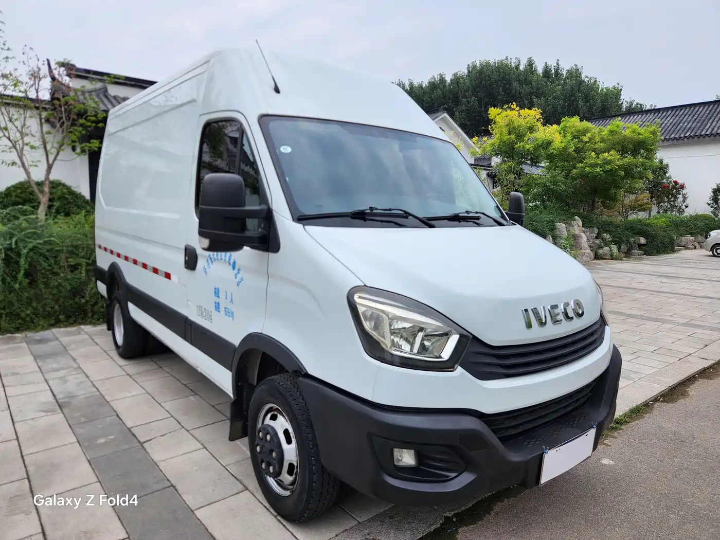 Iveco Daily 2019 2020 3.0T Manual Yunrui Manual Door Long Wheelbase Short Overhang High Roof F1C