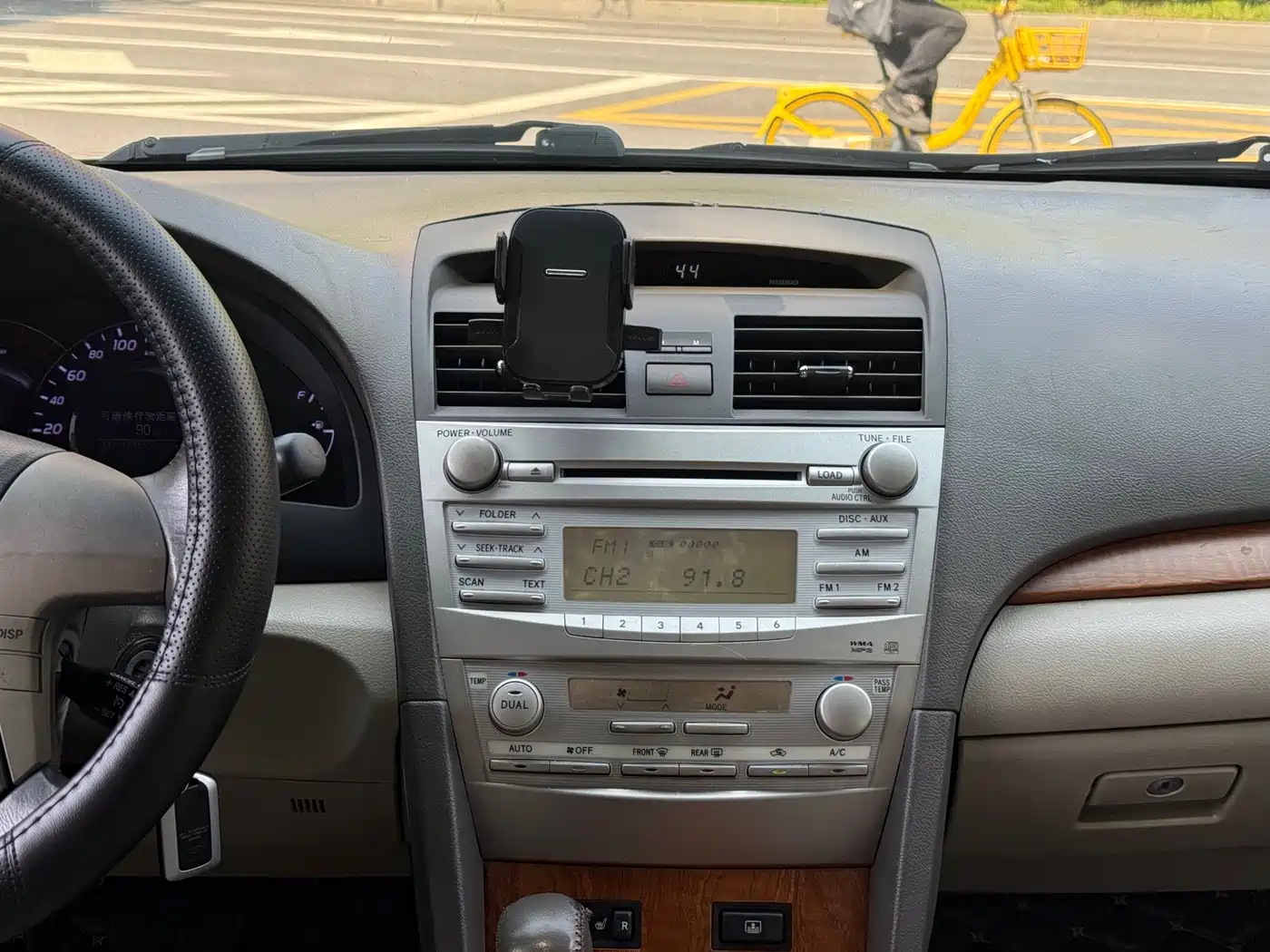 Toyota Camry 2009 Model 240G Luxury Edition фото 8