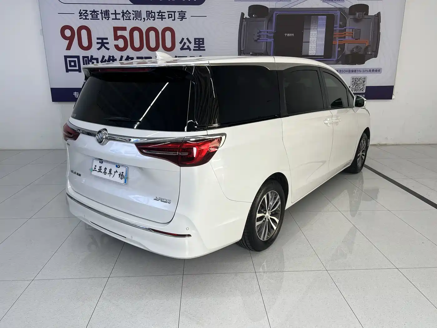 Buick GL8 2021 ES Landlord 653T Comfort фото 6