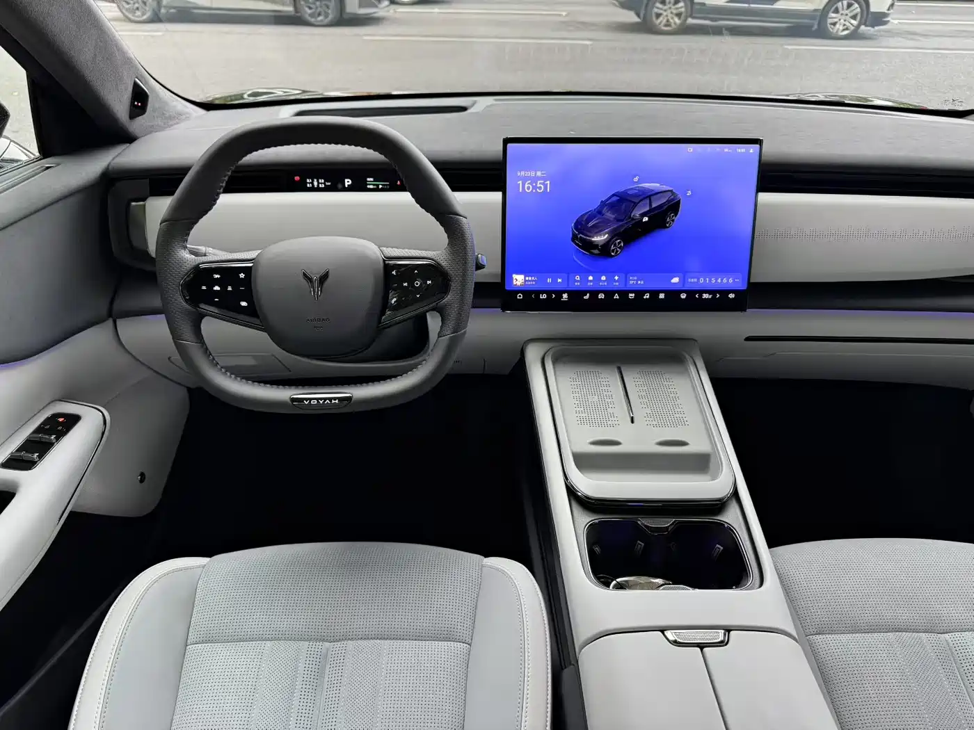 Voyah Auto Voyah Zhiyin 2024 Long Range Super Charging Edition фото 9