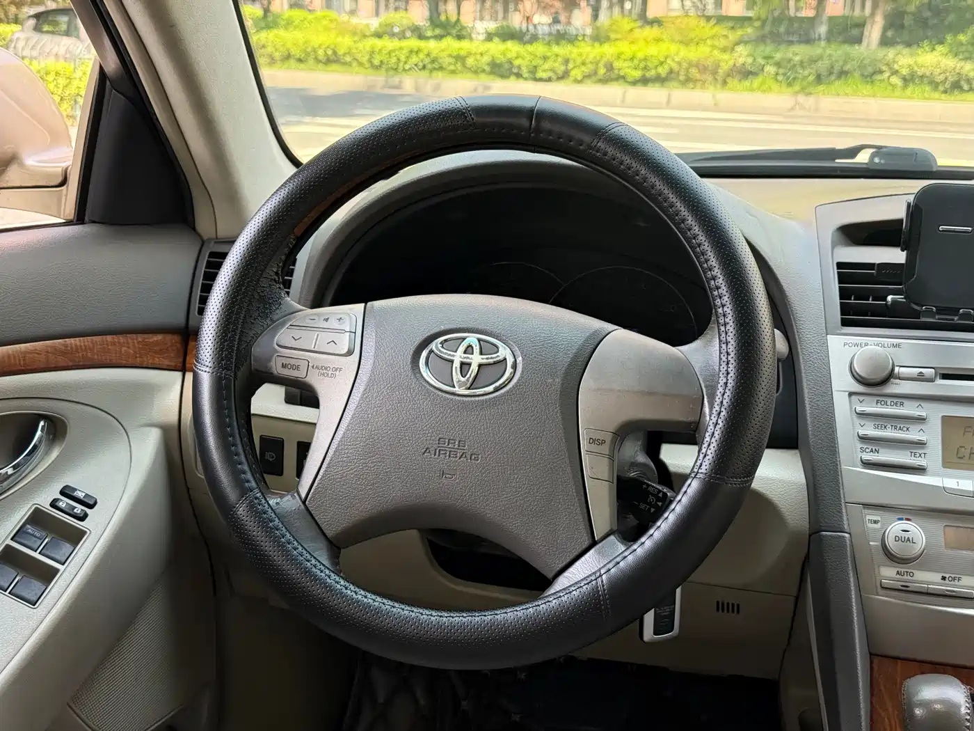 Toyota Camry 2009 Model 240G Luxury Edition фото 6