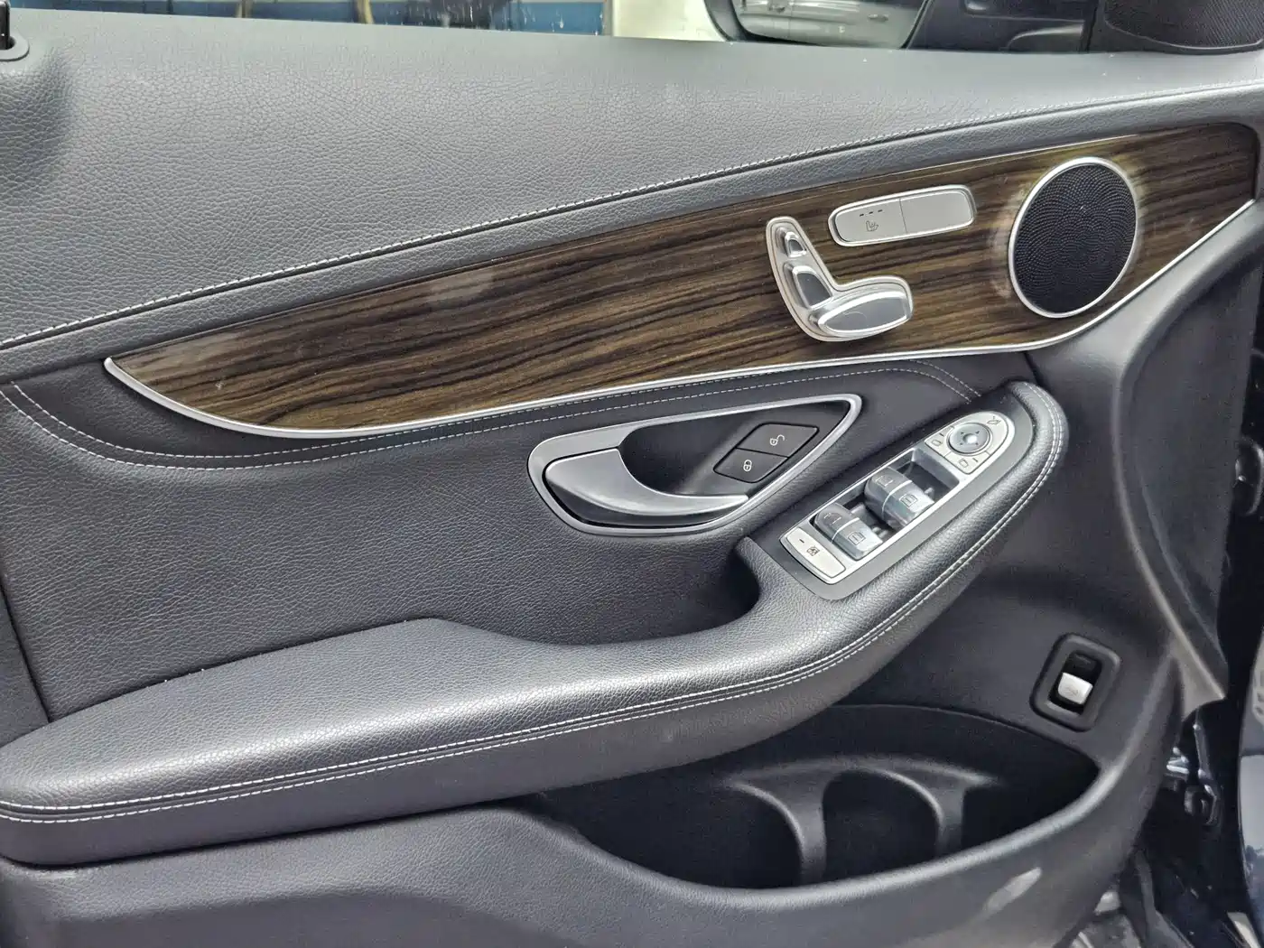 Mercedes-Benz GLC 2019 GLC 260 4MATIC Dynamic фото 12