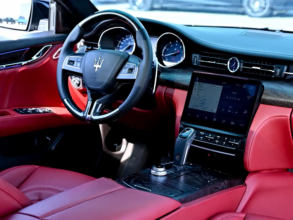 Maserati Quattroporte 2013 3.8T Standard фото 7