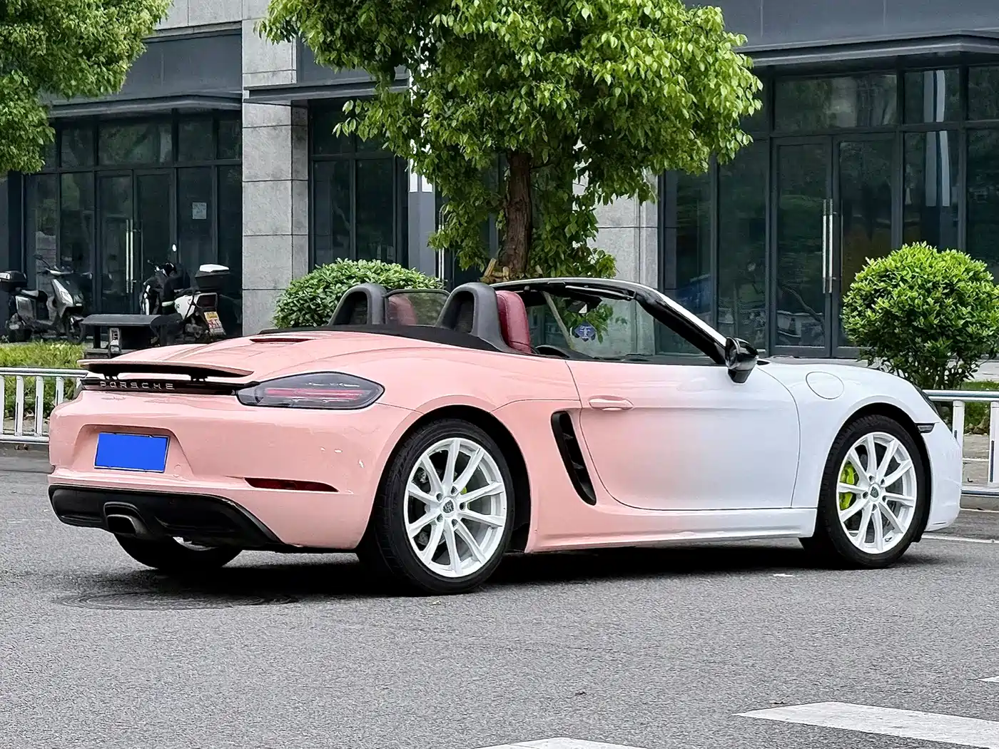 Porsche 718 2018 Boxster 2.0T фото 7