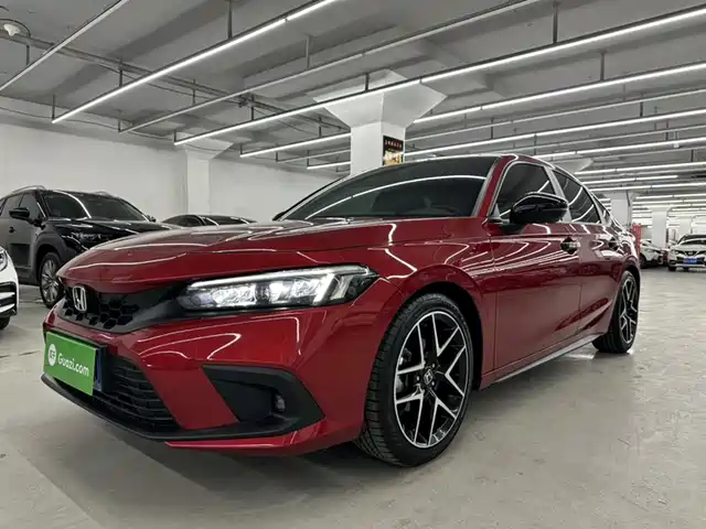 Honda Civic HATCHBACK 240TURBO CVT, Ultra Sharp