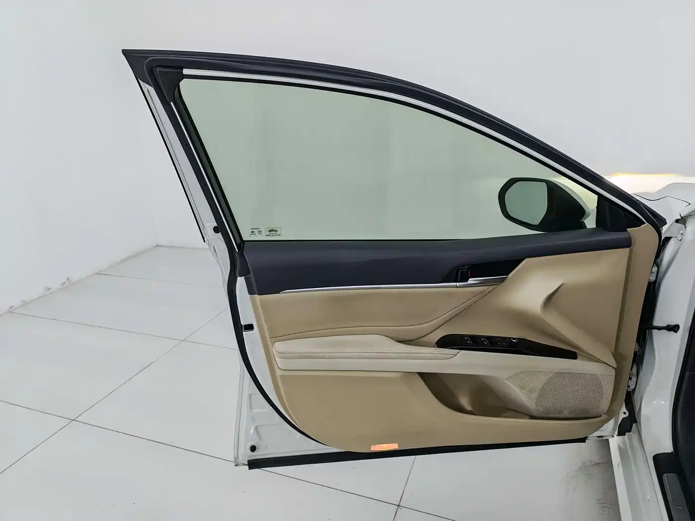 Toyota Camry 2019 2.0G Luxury (China V) фото 10