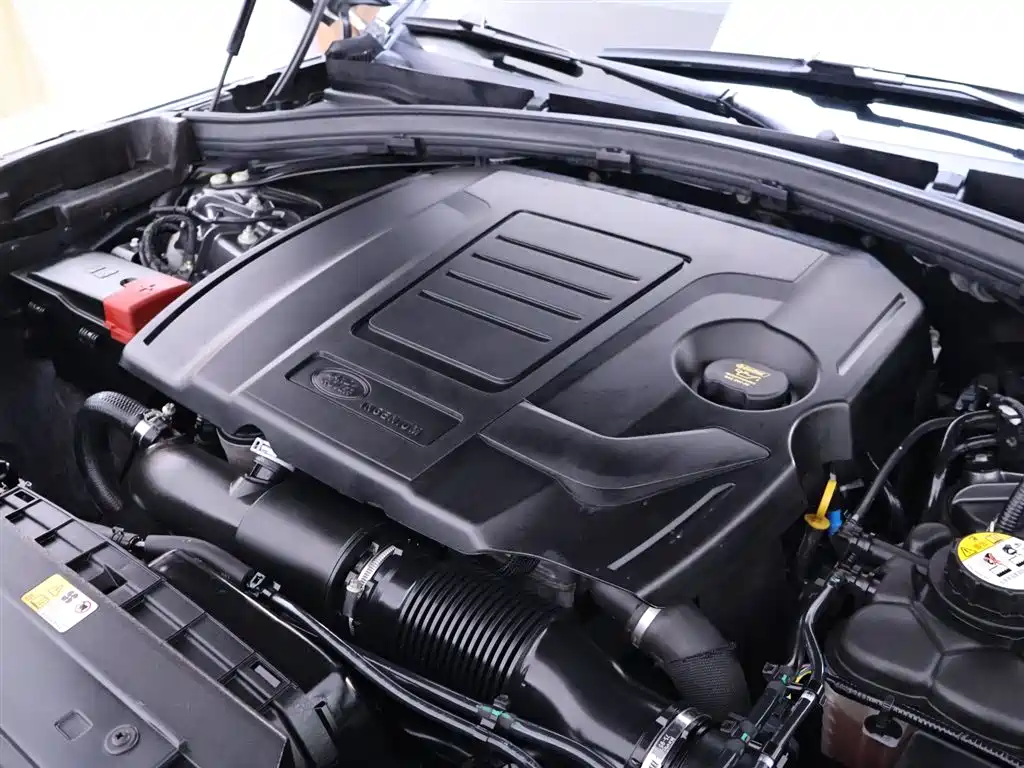 Land Rover Range Rover Velar 2019 250PS фото 24