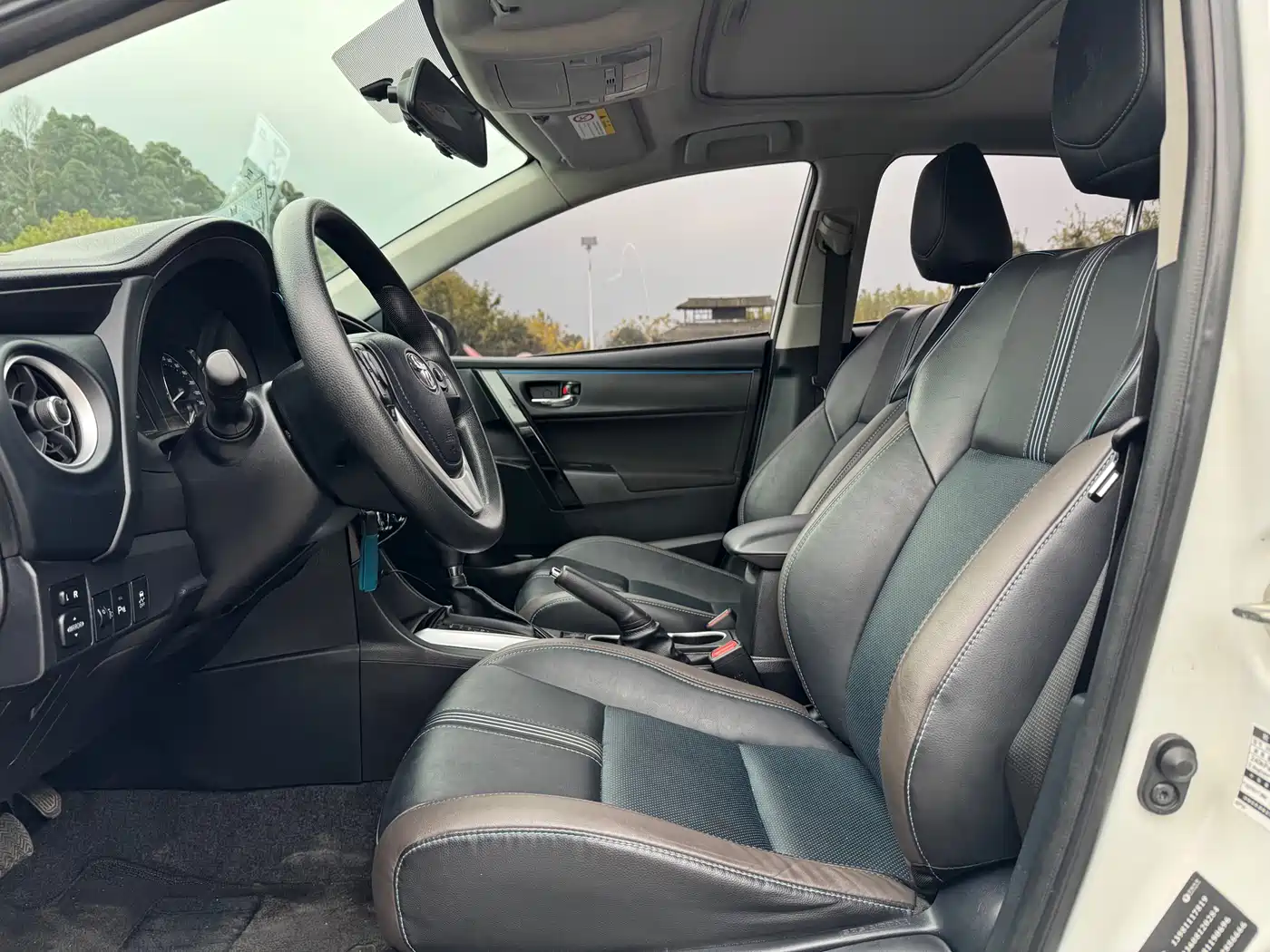 Toyota Levin 2018 185T CVT Premium Edition China V фото 12