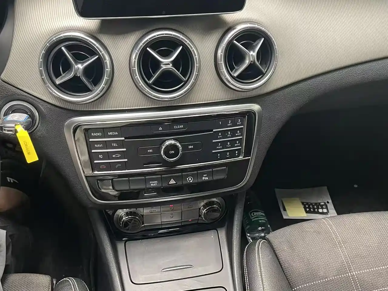 Mercedes-Benz CLA (Import) 2016 CLA 200 Fashion фото 4