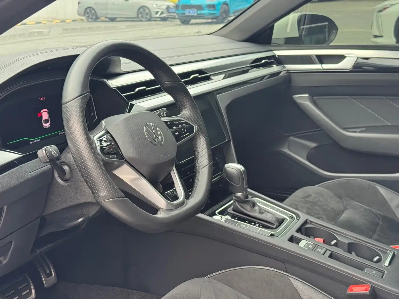 Volkswagen FAW-Volkswagen CC 2021 330TSI Dazzle Edition фото 10