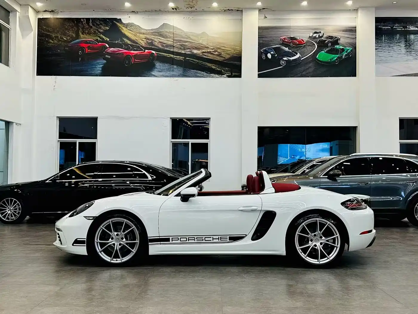 Porsche 718 2022 Boxster 2.0T фото 5