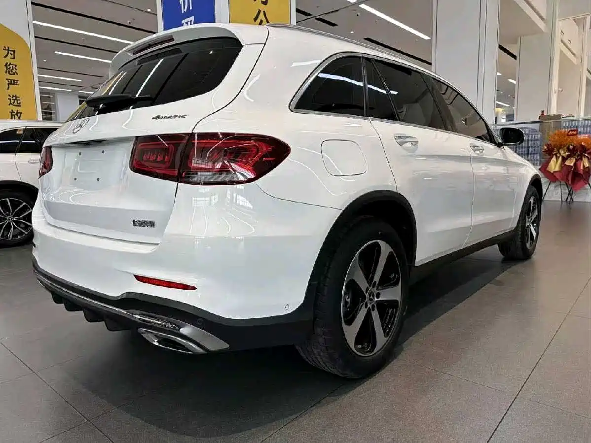 Mercedes-Benz GLC 2022 Facelift III GLC 260 L 4MATIC Dynamic фото 4