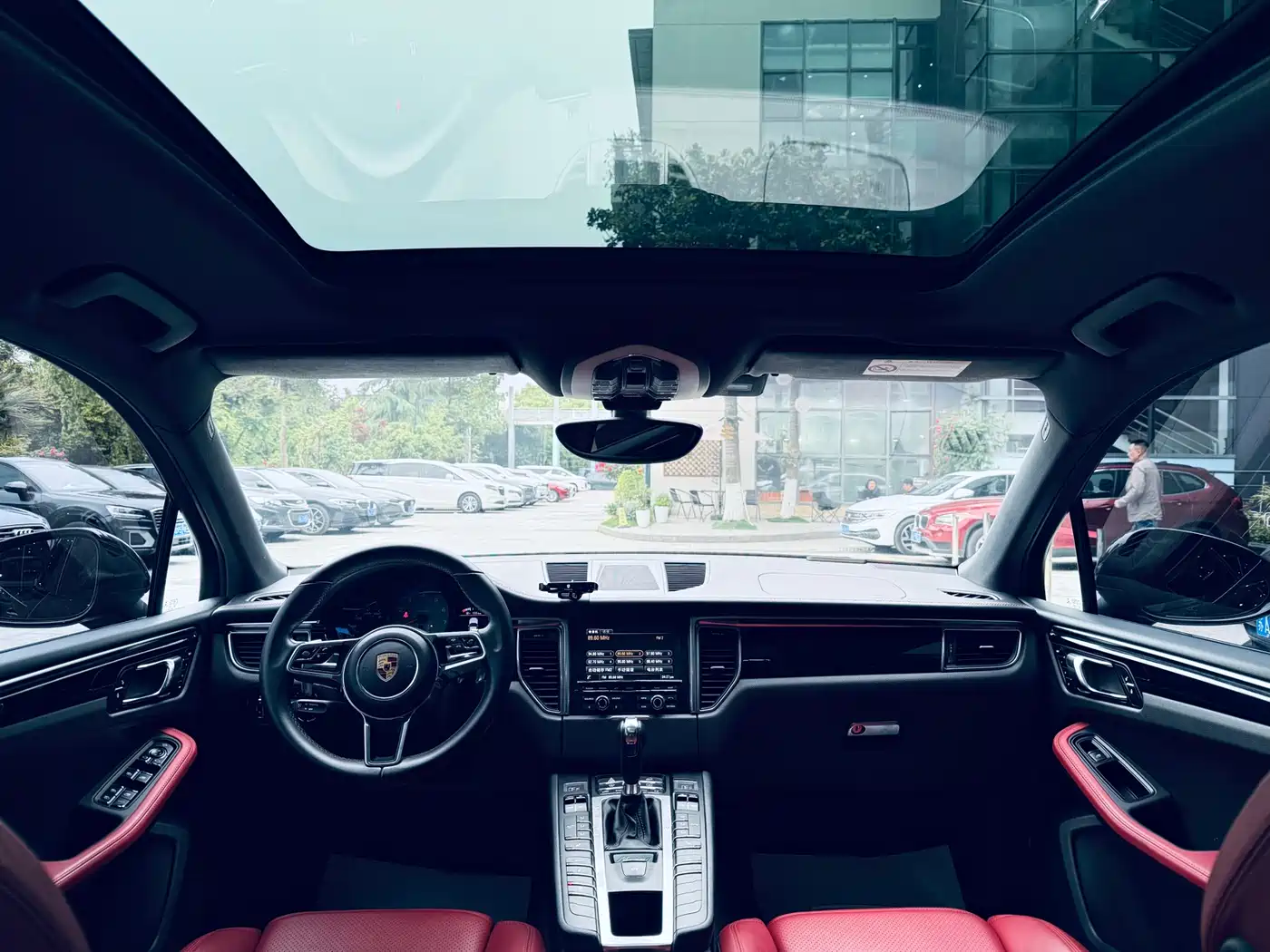 Porsche Macan 2016 Macan S 3.0T фото 15