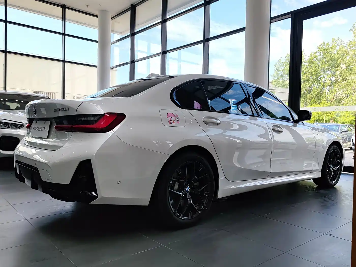 BMW 3-SERIES