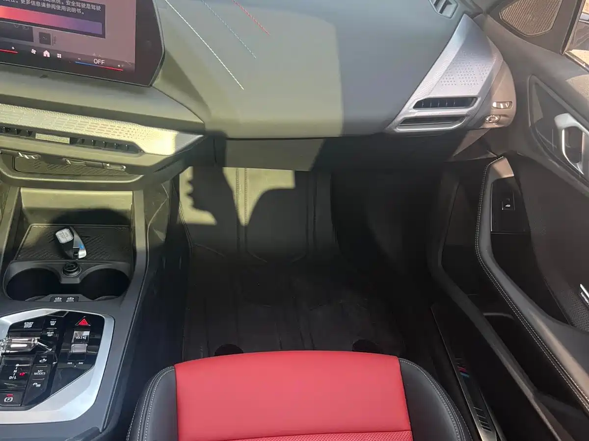BMW 2 Series 2025 225L M Sport Moonlight Package фото 11