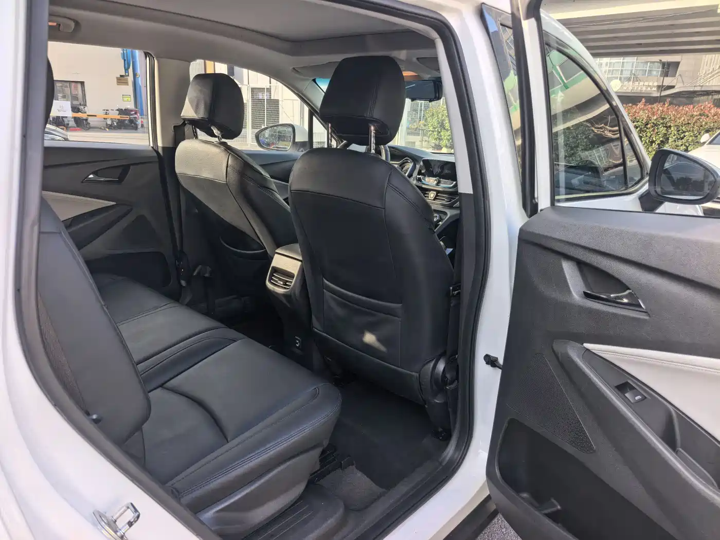 Chevrolet Volando 2019 530T Automatic Power Enjoyment Edition (5+2 seater) China VI фото 16