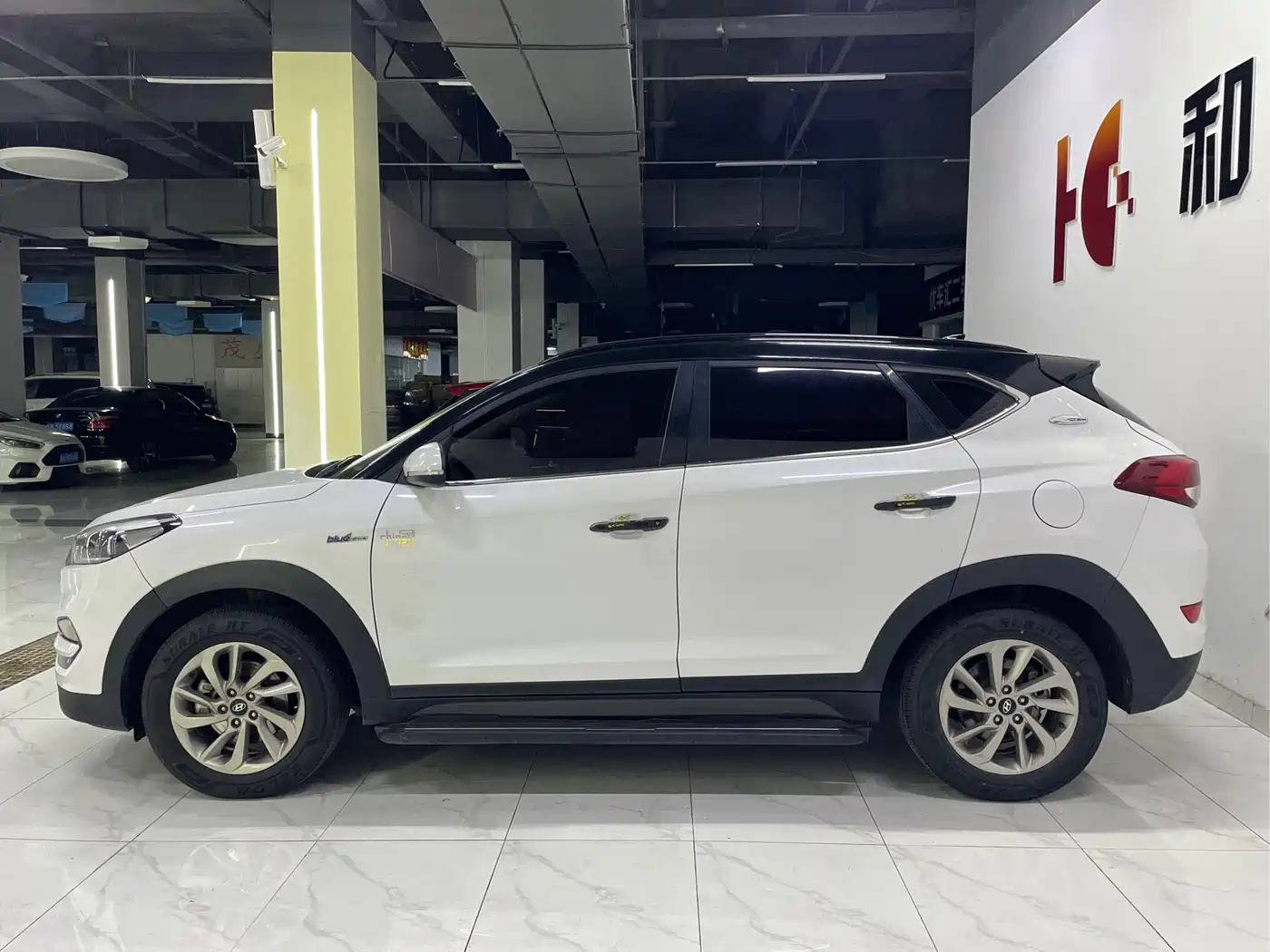 Hyundai Tucson 2018 1.6T DCT 2WD 15th Anniversary Special Edition фото 4