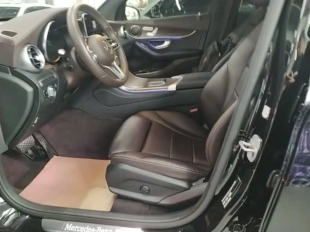 Mercedes-Benz GLC 2021 GLC 260 L 4MATIC Luxury фото 15
