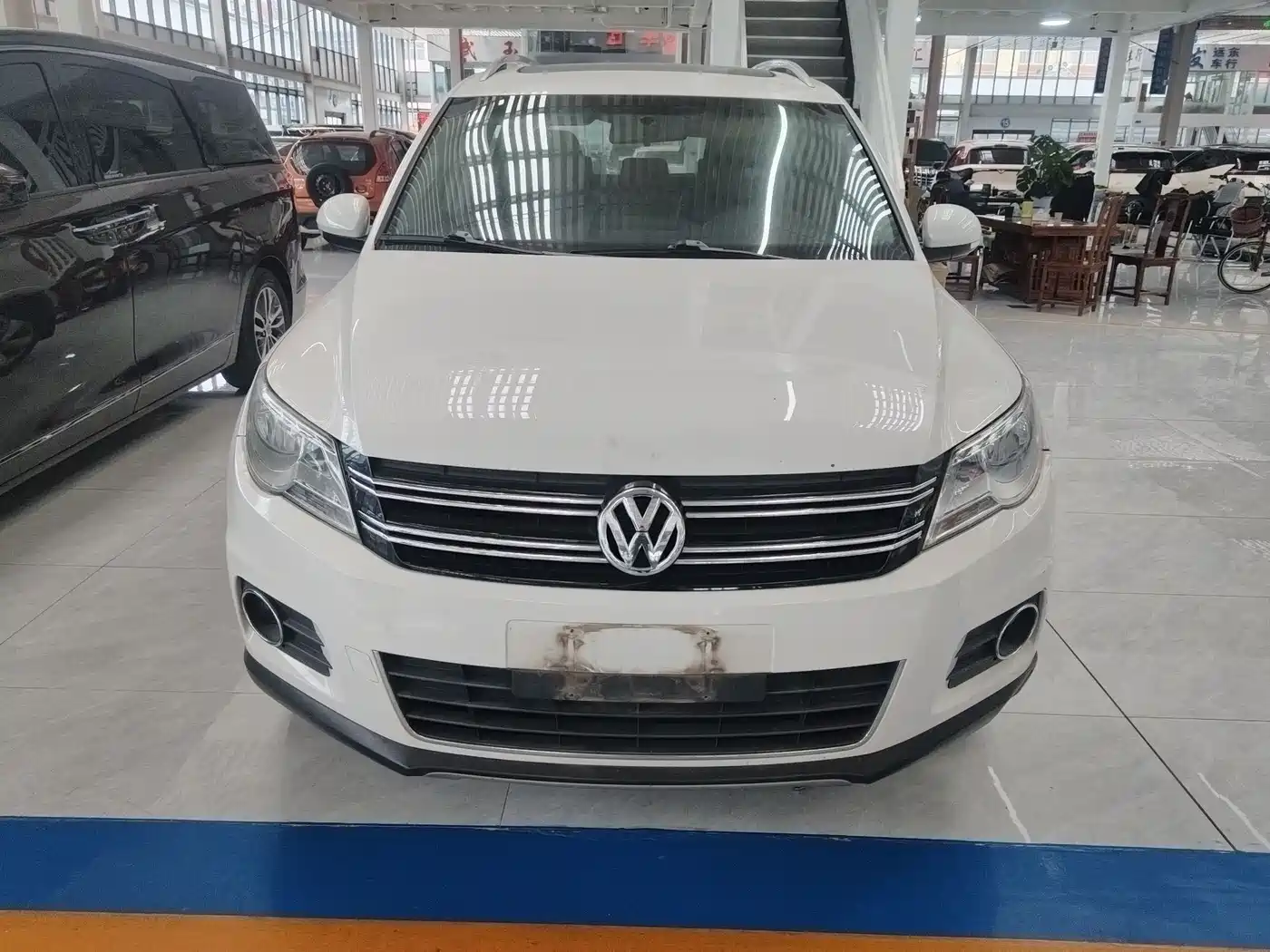 Volkswagen Tiguan 2012 1.8TSI Automatic 2WD Elite Edition фото 2