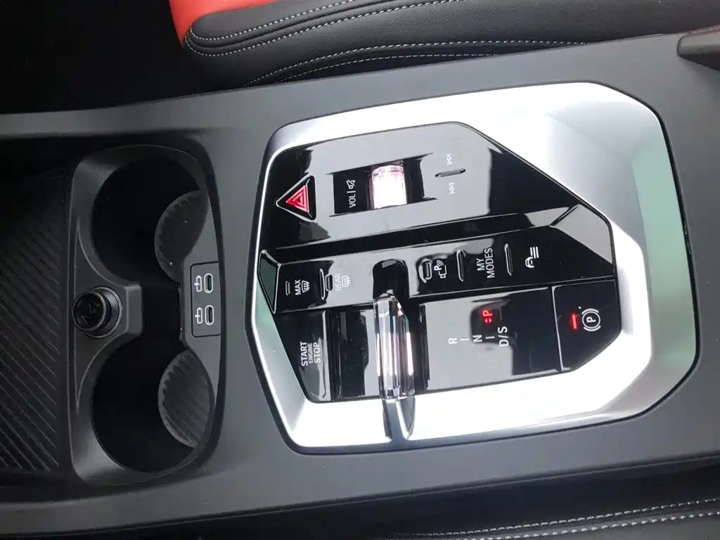BMW M235L 2025 M235L фото 11