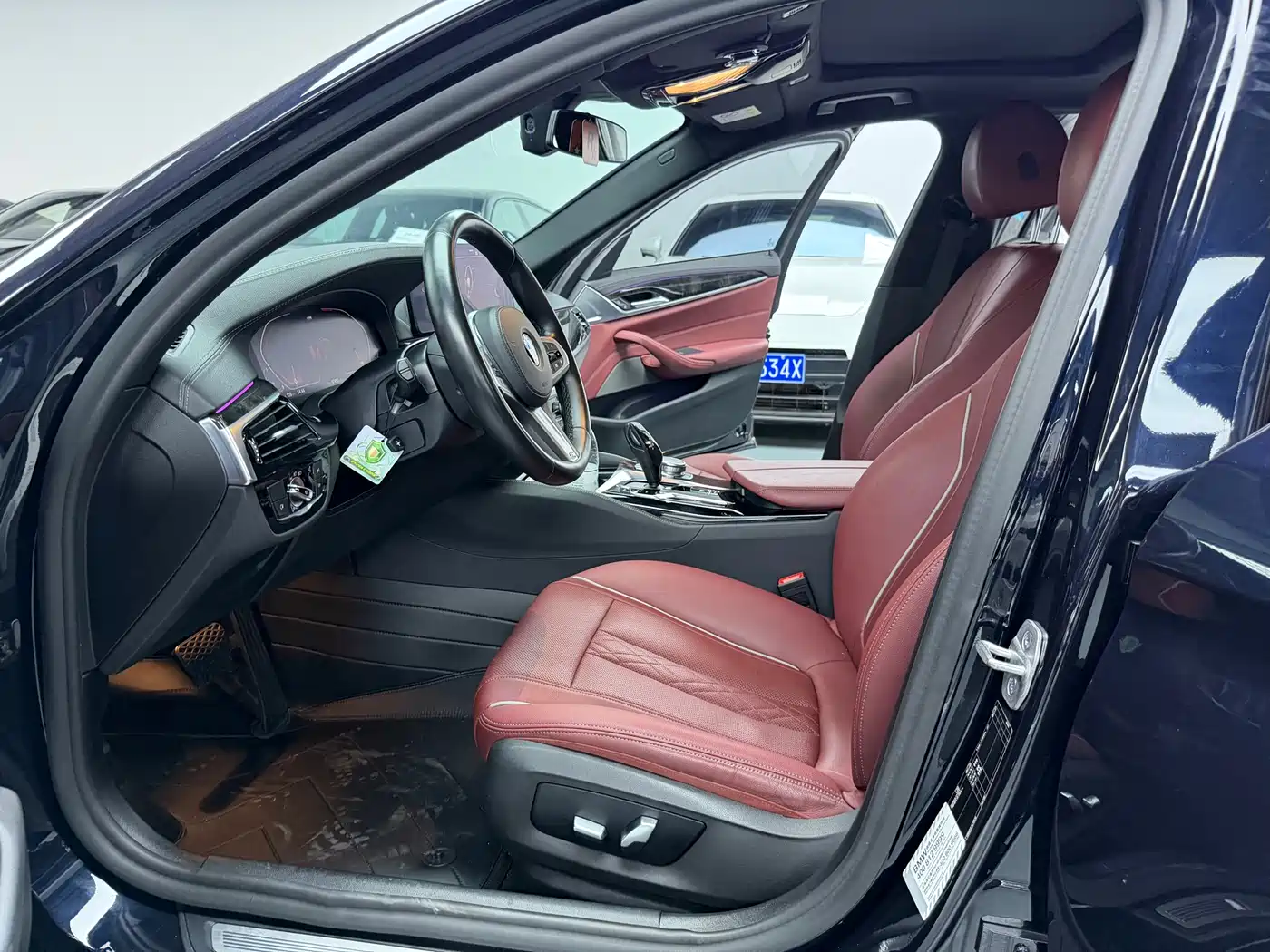 BMW 5 Series 2021 525Li M Sport Package фото 5