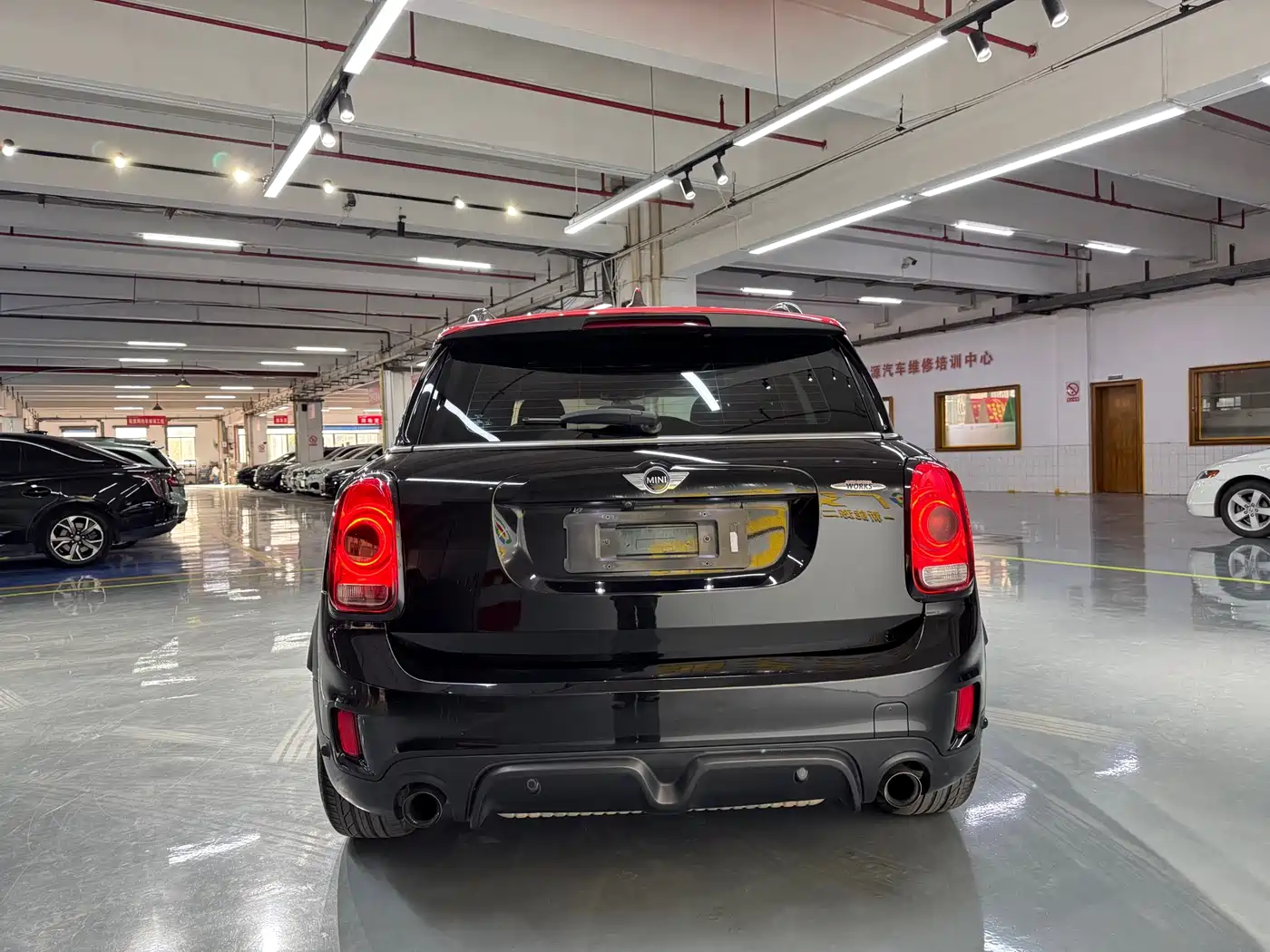 MINI JCW COUNTRYMAN 2018 2.0T JOHN COOPER WORKS фото 5