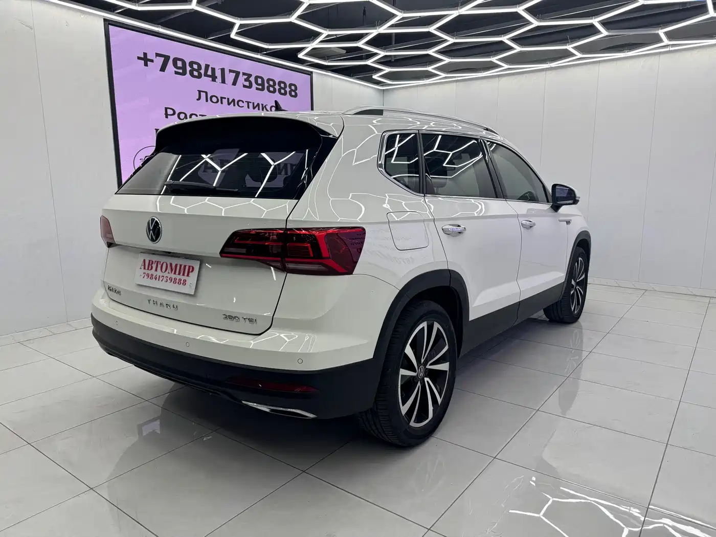 Volkswagen Tharu 2022 280TSI FWD Luxury Edition фото 9