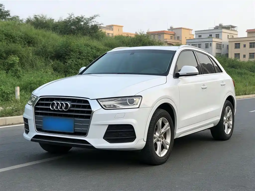 Audi Q3 2017 30 TFSI Fashion
