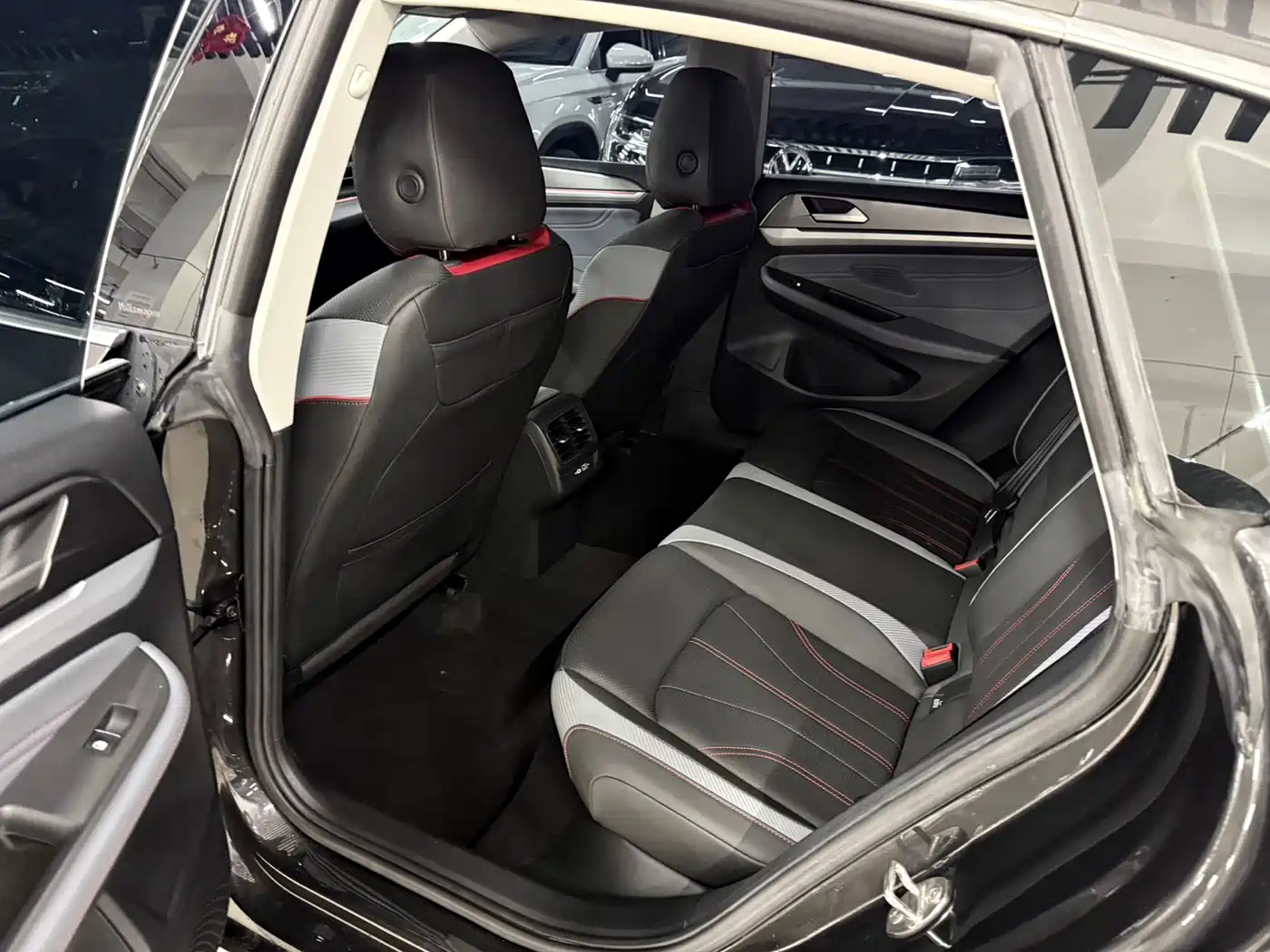 Volkswagen Lamando 2023 Lamando L 280TSI DSG Cool Edition фото 10