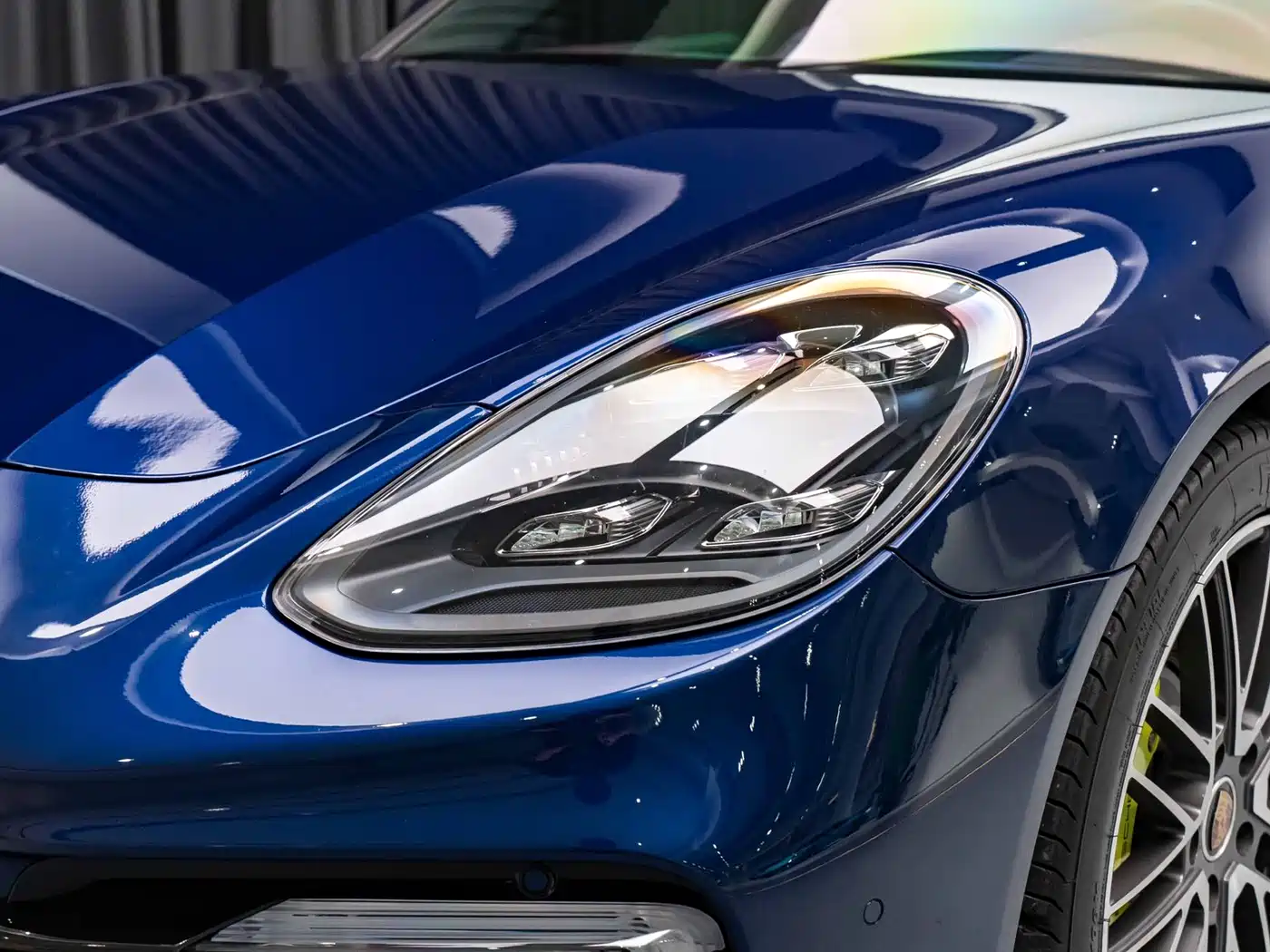 Porsche Panamera New Energy 2018 Panamera 4 E-Hybrid 2.9T фото 4