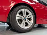 Photo 4 - BMW 3 Series (Import)