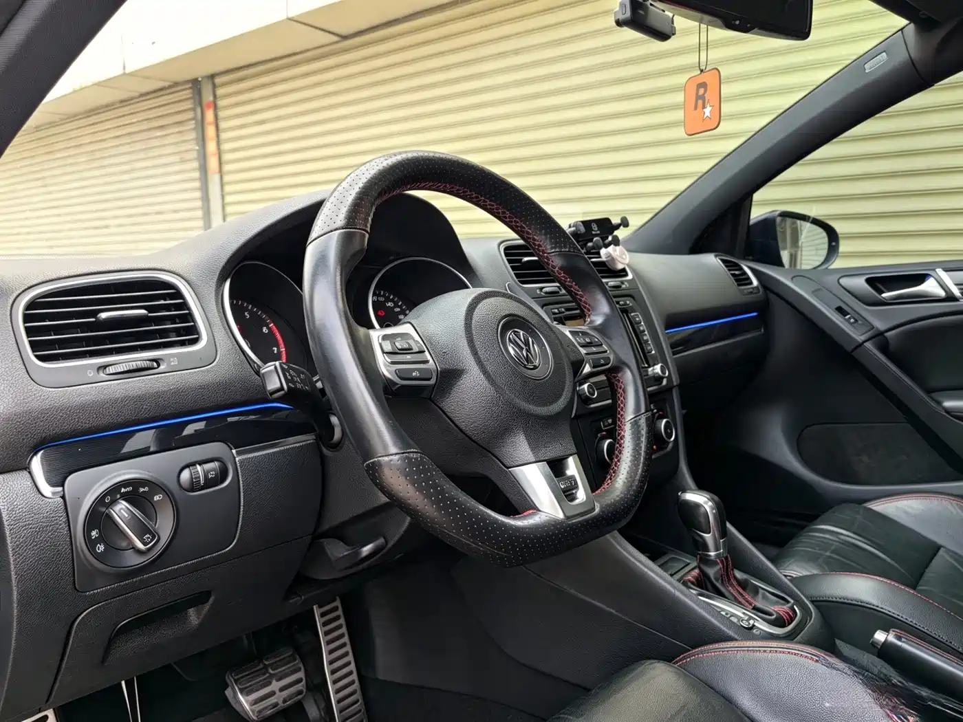 Volkswagen Golf GTI 2012 2.0TSI GTI фото 12