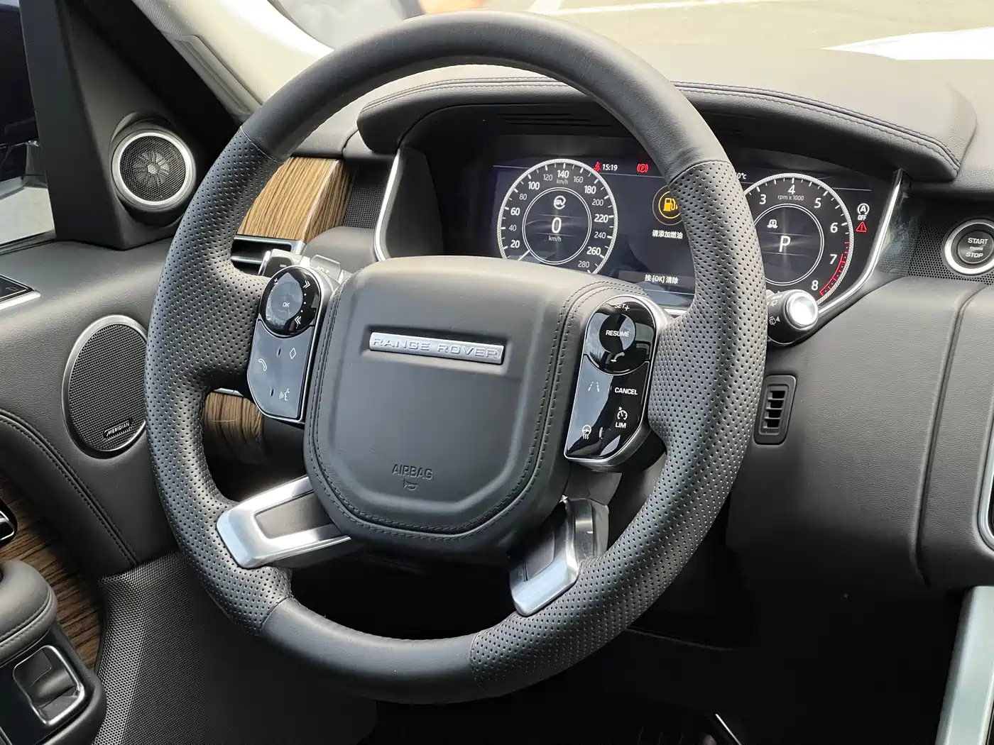 Land Rover Range Rover 2019 3.0 SC V6 Heritage Extended Edition фото 15