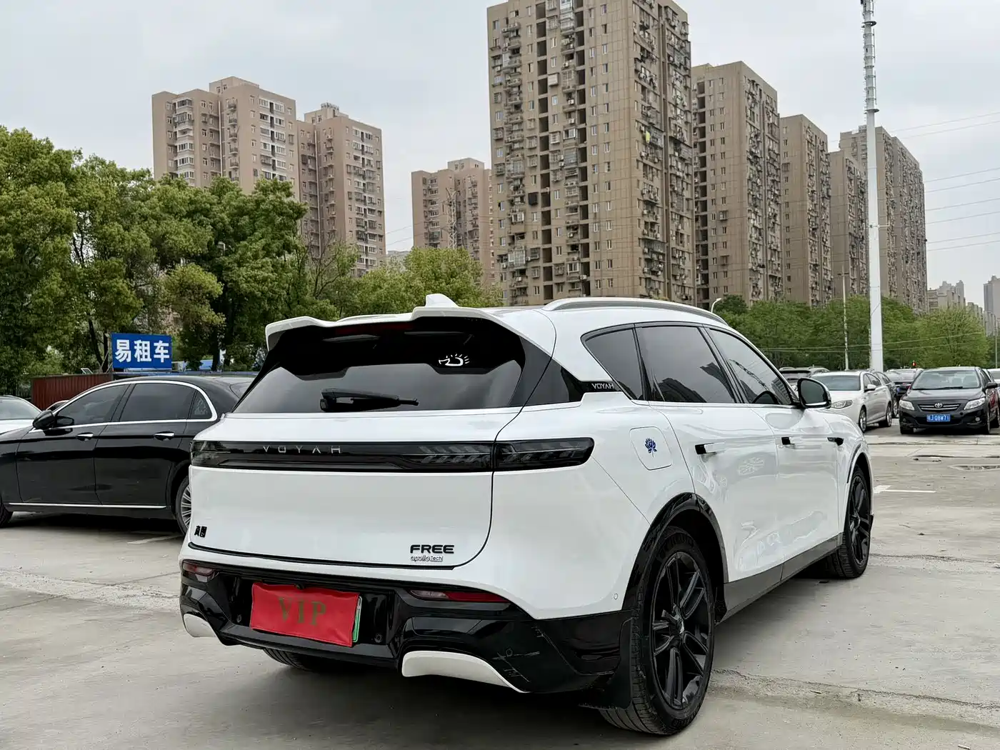 Voyah Auto VOYAH FREE 2024 Ultra Long Range Intelligent Driving Edition фото 7