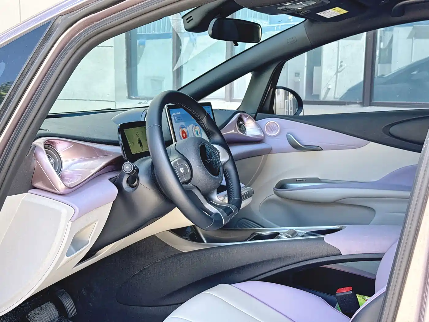 BYD Dolphin 2022 2021 Model 405km Fashion Edition