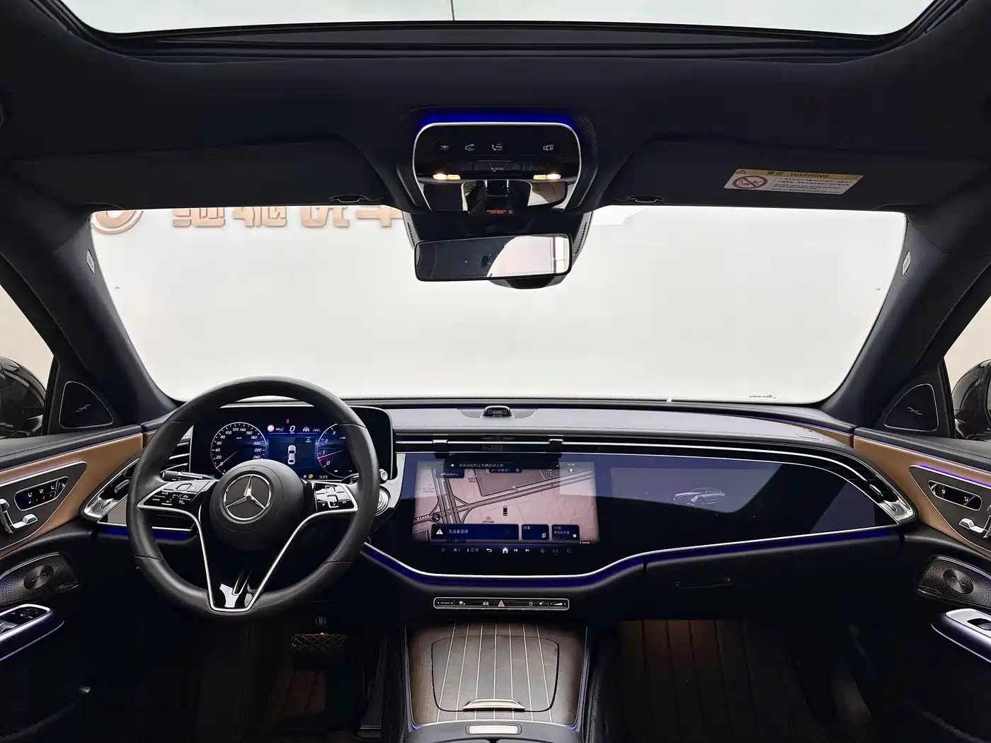 Mercedes-Benz E-Class 2025 E 300 L Luxury фото 11
