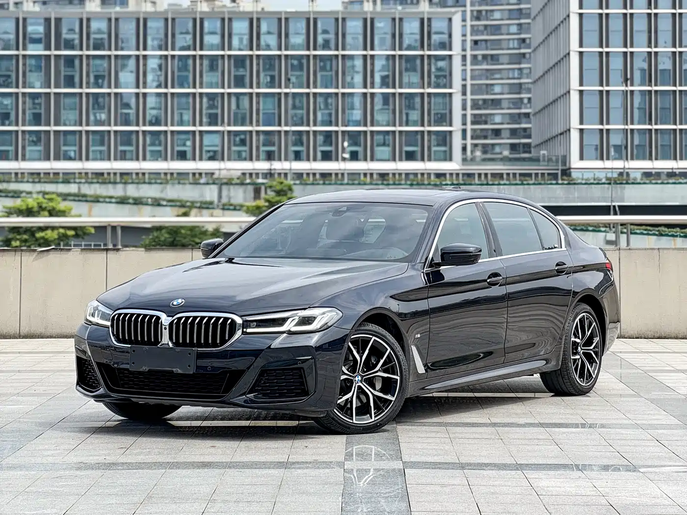 BMW 5 Series 2021 Facelift 530Li Premium M Sport Package