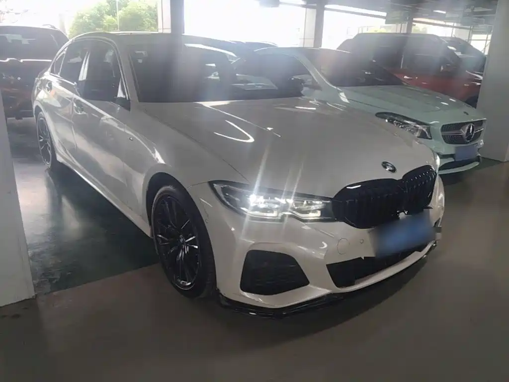Фото 4 - BMW 3 Series