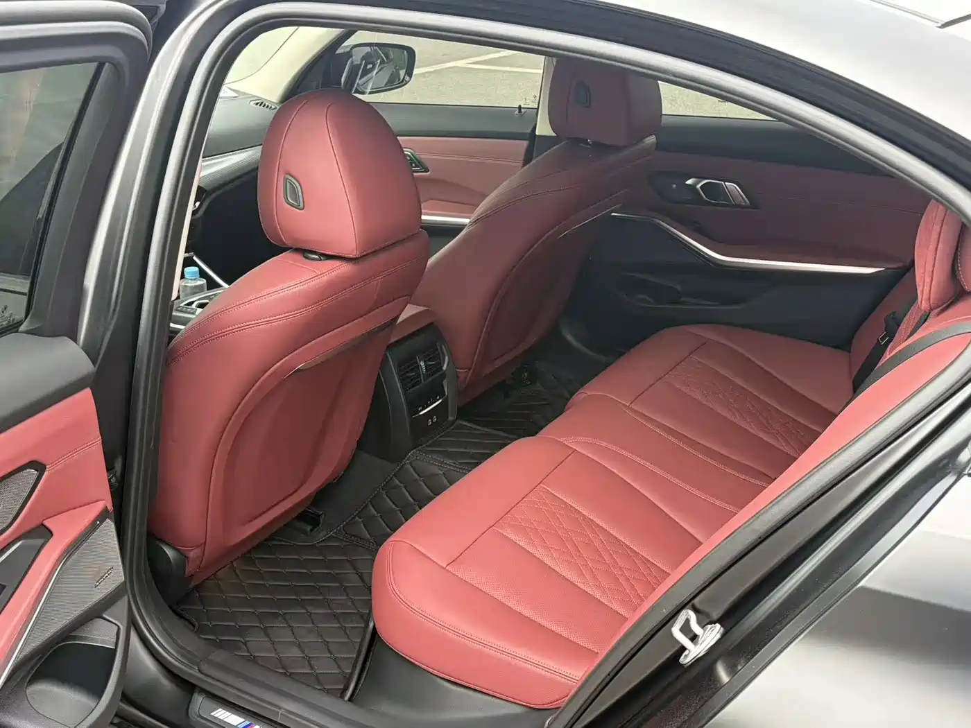 BMW 3 Series 2026 2026 BMW 330Li Year of the Horse Edition