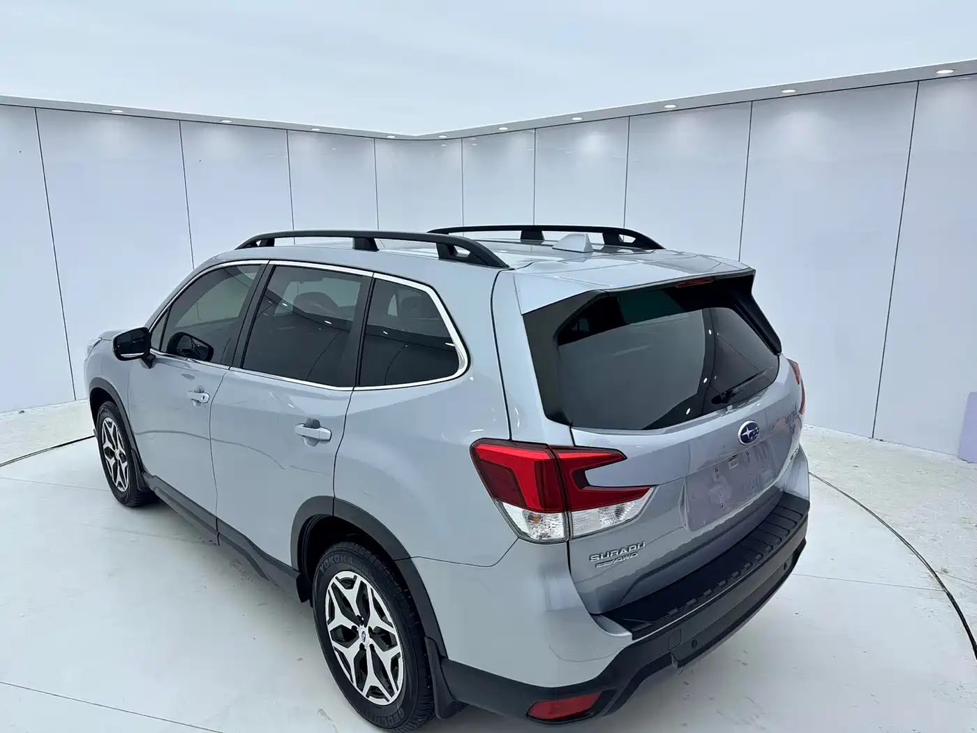 Subaru Forester 2022 2.0i AWD Luxury Edition with EyeSight фото 6