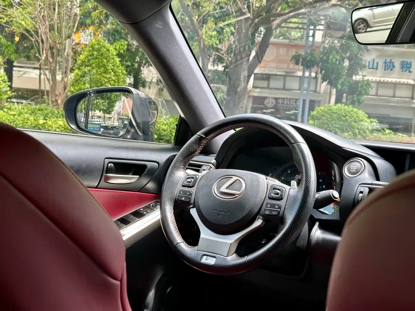 Lexus IS 2018 2017 300 F SPORT