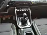 Фото 14 - Baojun RS-3