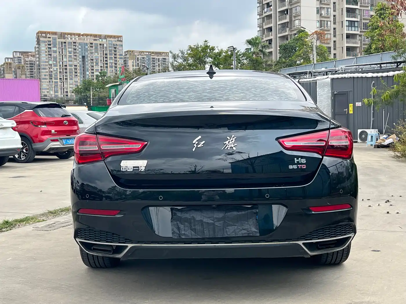 Hongqi H5 2022 Classic 1.8T Auto Smart Connect Flag Rhythm Edition фото 9