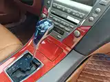 Фото 29 - Lexus ES