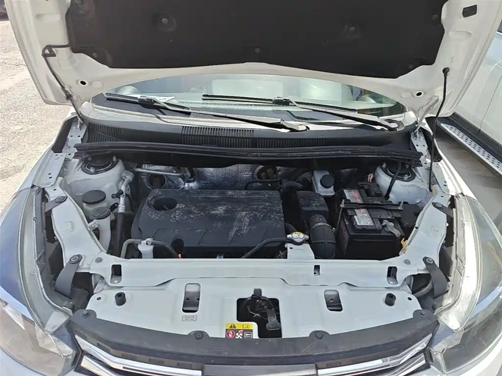 Haval H1 2017 2017 Red Label 1.5L AMT Luxury