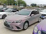 Фото 18 - Lexus ES